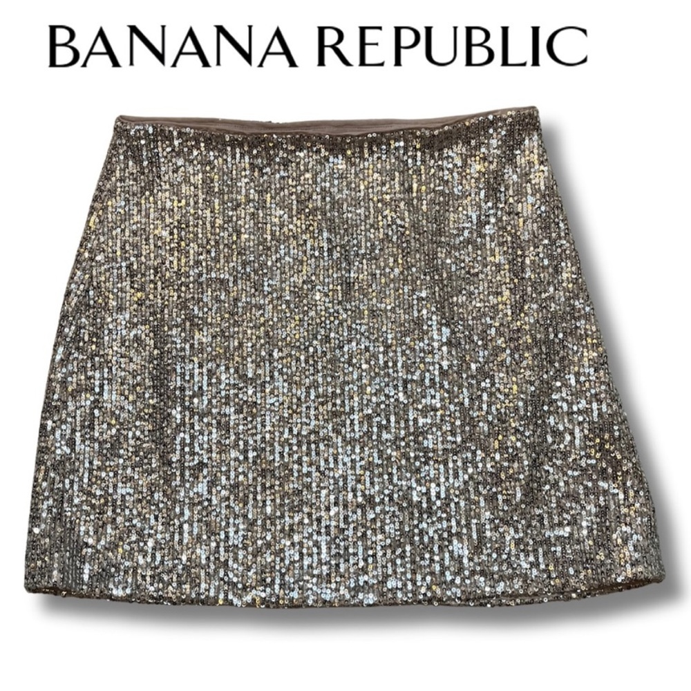 Banana Republic Sequin Mini Skirt in Silver and Gold